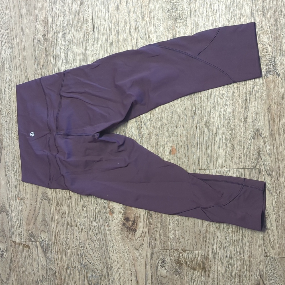 Plum Lululemon capris size 6